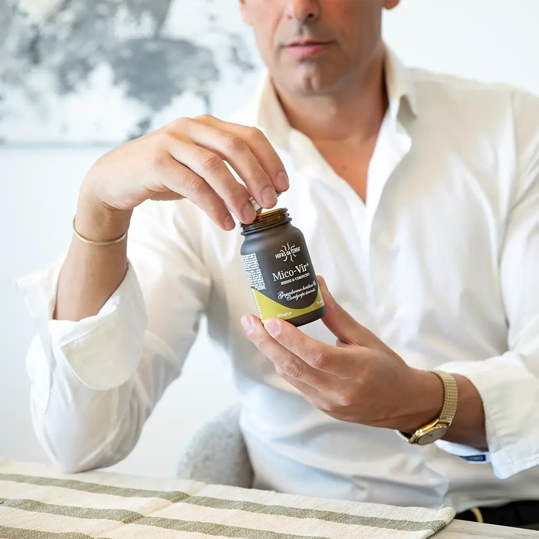 Mico-Vir+ Extractos Puros de Reishi y Cordyceps